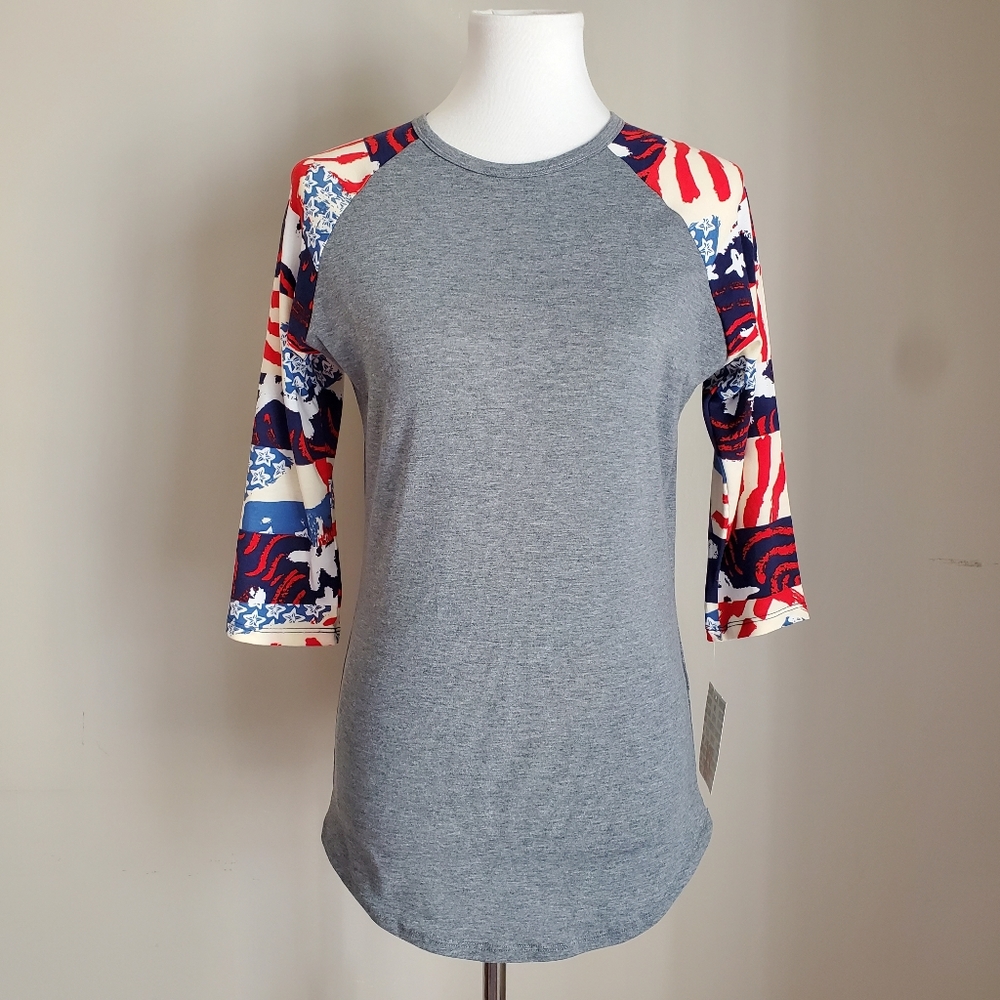NWT LuLaRoe XS Randy raglan top